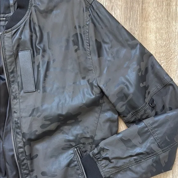 Zara Men's Black Bomber Jacket with Camo print - Picture 6 of 7